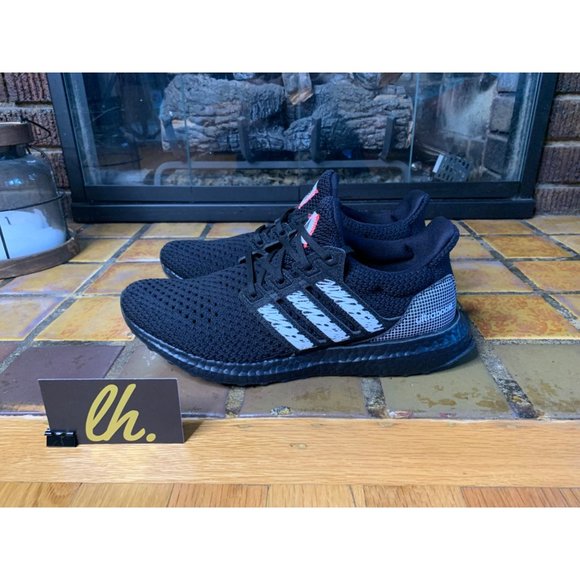 Mens 8.5 Adidas Ultraboost Clima U Black Athletic Running Shoes GY0526 - Picture 1 of 7